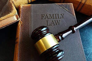 How Pittsburgh Family Law Attorneys Help You Navigate Divorce and Custody Challenges