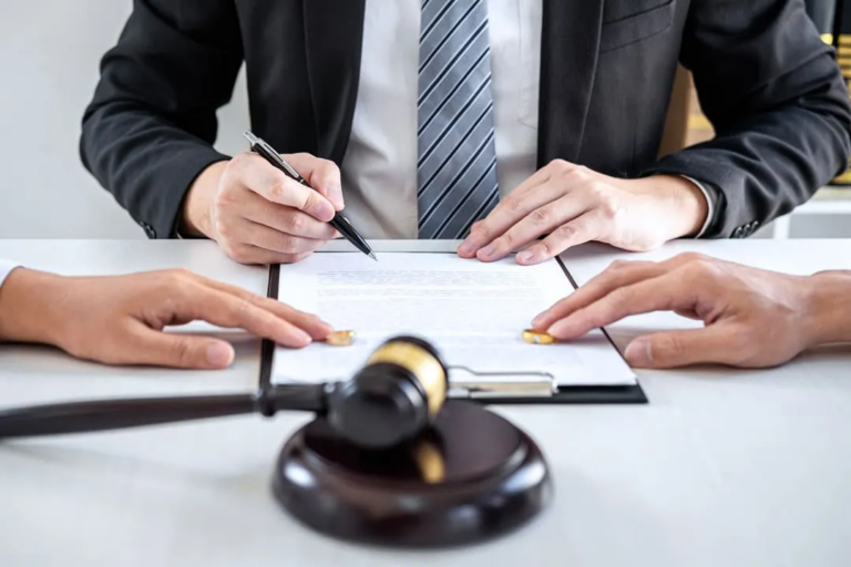 What Does a Divorce Lawyer in Sydney Do? Step-by-Step Guide